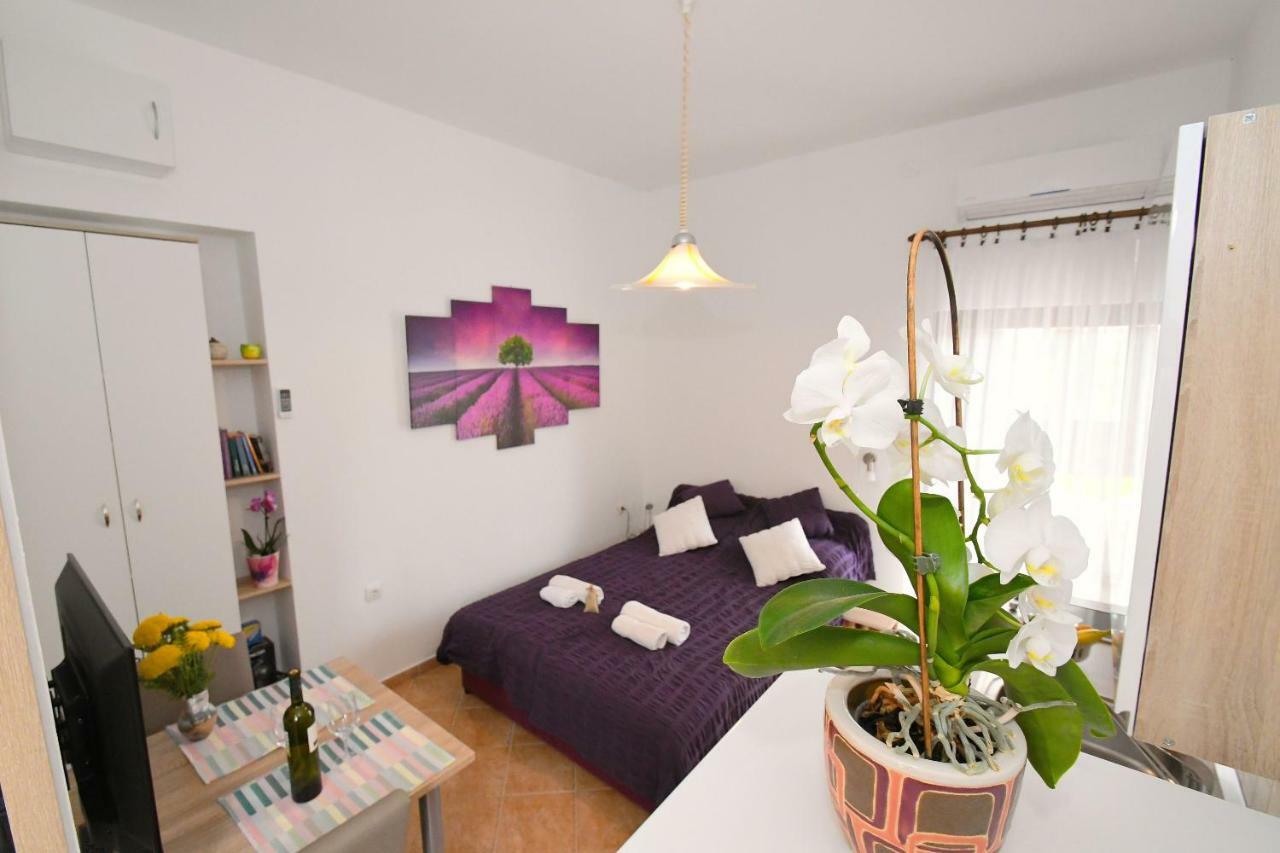 Studio Apartman Kris Marinici  Zewnętrze zdjęcie
